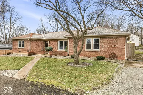 Exterior - 621 S Silver St, Pendleton, IN 46064 photo 12 of 13