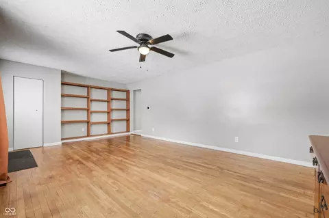 Living - 607 N Shellbark Rd, Muncie, IN 47304 photo 3 of 7