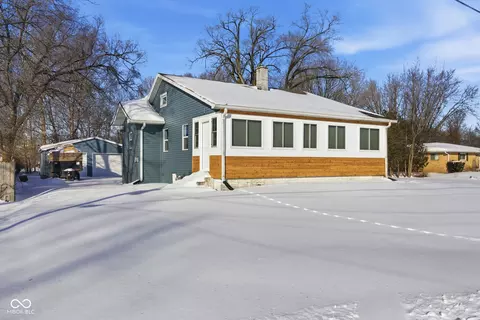 3926 Wildwood Dr, Indianapolis, IN 46239