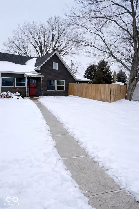 7496 W San Marco Dr, Fortville, IN 46040