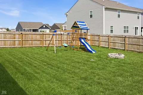 6758 Honeysuckle Way, Pendleton, IN 46064 photo 27