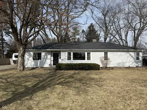 1102 E Jefferson St, Franklin, IN 46131