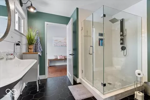 Bath - 7790 E 126th St, Fishers, IN 46038 photo 6 of 6