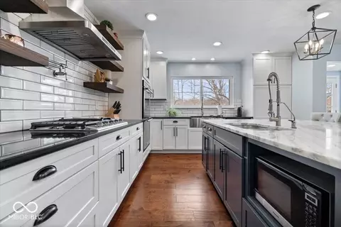 Kitchen - 7790 E 126th St, Fishers, IN 46038 photo 4 of 4