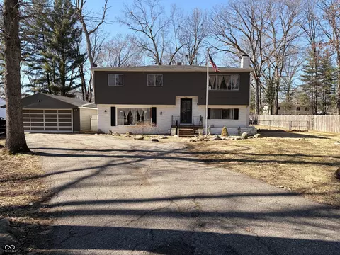 7536 Lindenwood Dr, Indianapolis, IN 46227