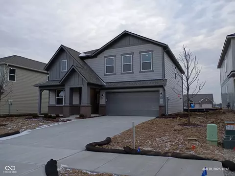 6461 Tutelo Dr, Noblesville, IN 46062