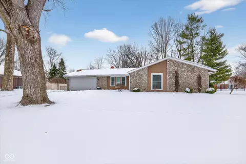 508 N Parkwood Dr, Muncie, IN 47304