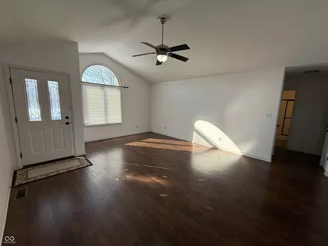 Living - 5202 E Harvard Ct, Columbus, IN 47203 photo 2 of 2
