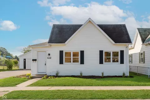 2705 S B St, Elwood, IN 46036