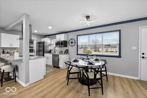 Dining - 1050 E 106th St E, Indianapolis, IN 46280 photo 1 of 2