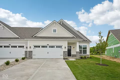 10601 Mangrove Dr, Indianapolis, IN 46239