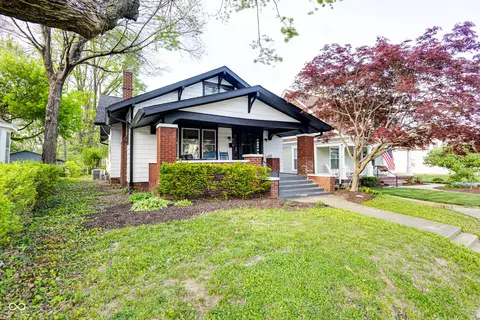 410 Euclid Ave, Greenwood, IN 46142