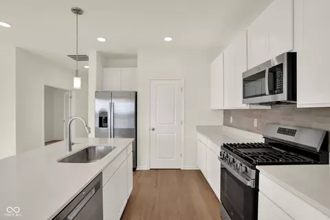 Kitchen - 2887 Piper Pl, Plainfield, IN 46168 photo 5 of 7