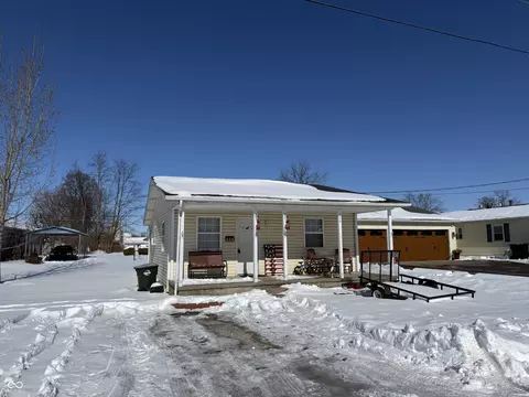 324 W 3rd St, Greensburg, IN 47240