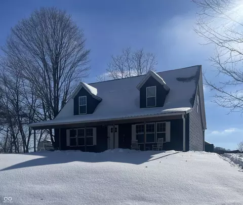 6035 Maple Grove Rd, Martinsville, IN 46151