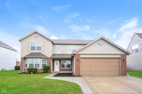 6300 E Runnymede Ct, Camby, IN 46113