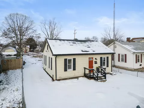362 Hege Ave, Columbus, IN 47201