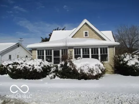 279 E Franklin St, Spencer, IN 47460