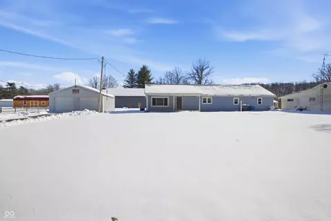 13768 N Spades Rd, Sunman, IN 47041