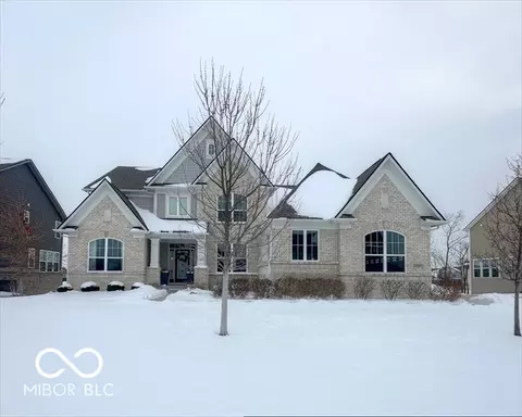 16847 Onward Dr, Westfield, IN 46074