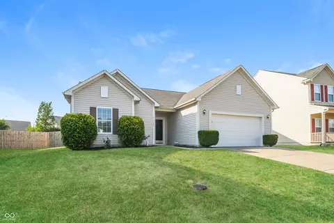 11722 Eldridge Dr, Indianapolis, IN 46235