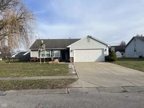 849 Center St, Greenfield, IN 46140