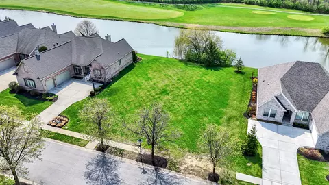 11995 Edgefield Dr, Fishers, IN 46037