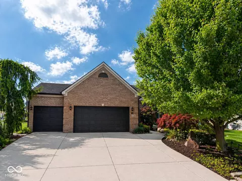 6051 Copeland Mills Ct, Indianapolis, IN 46221