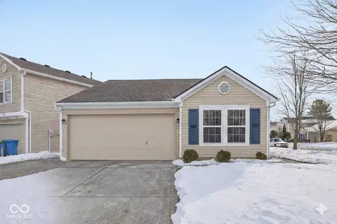 465 Atherton Dr, Carmel, IN 46032