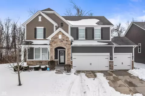 4303 Nottinghill Dr, Avon, IN 46123