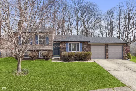 1423 Gumwood Dr, Indianapolis, IN 46234