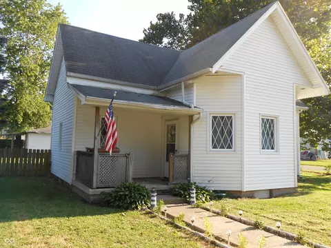307 W Adams St, Darlington, IN 47940