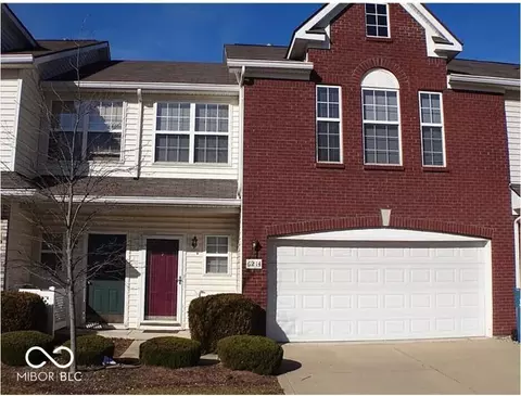 6214 Bishops Pond Ln N, Indianapolis, IN 46268