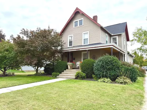 1303 E Main St, Crawfordsville, IN 47933