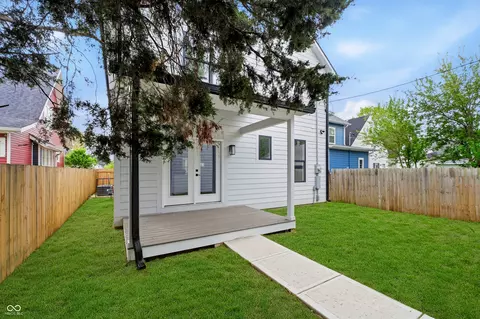 Exterior - 220 Eastern Ave, Indianapolis, IN 46201 photo 7 of 8