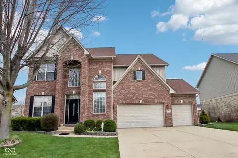 7854 Bayard Dr, Indianapolis, IN 46259