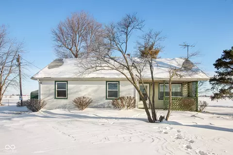 Exterior - 7702 W State Road 38, Pendleton, IN 46064 photo 2 of 15