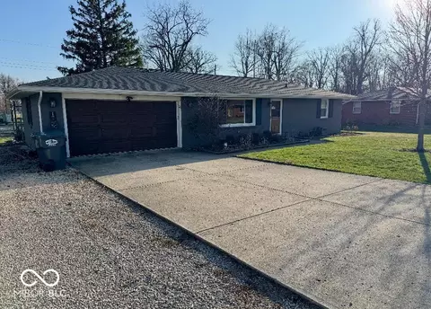 105 Willow Ln, Anderson, IN 46012