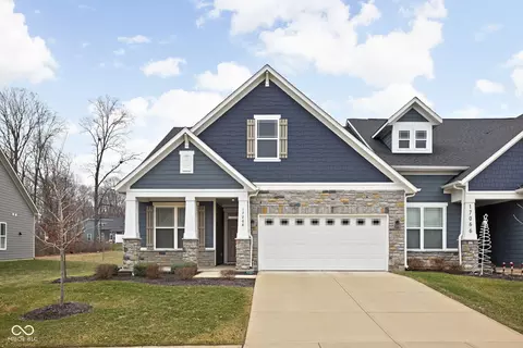 17068 Cole Evans Dr, Noblesville, IN 46060