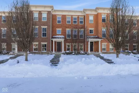 6343 Central Blvd, Whitestown, IN 46075