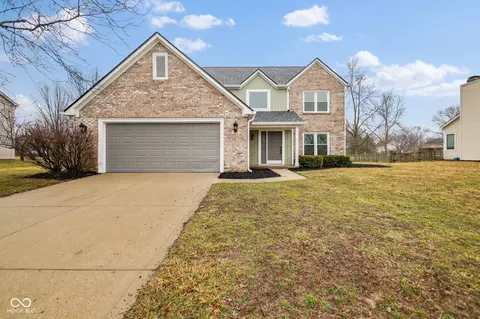 817 Timber Creek Dr, Indianapolis, IN 46239
