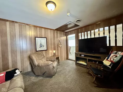 306 Ada Ln, Beech Grove, IN 46107 photo 31