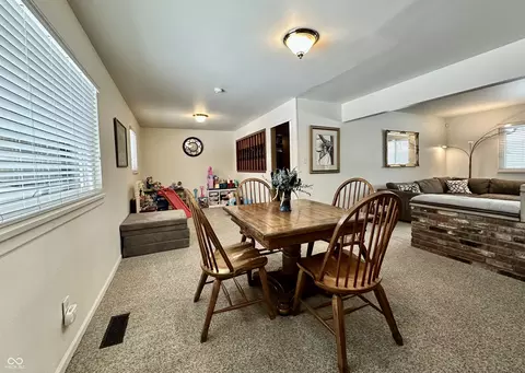 306 Ada Ln, Beech Grove, IN 46107 photo 8