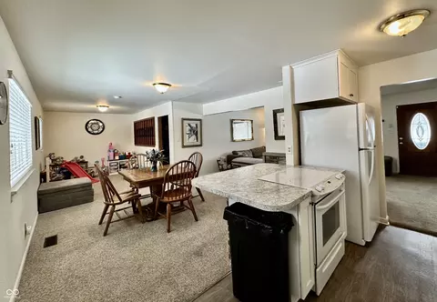 306 Ada Ln, Beech Grove, IN 46107 photo 6