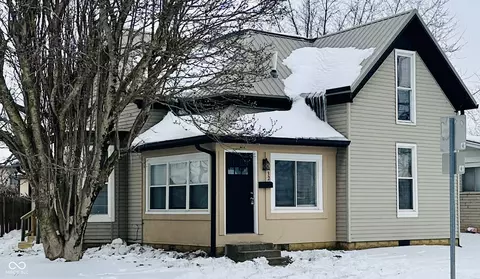 32 N Mccullum St, Knightstown, IN 46148
