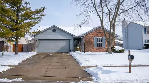 11320 Shady Hollow Ln, Indianapolis, IN 46229