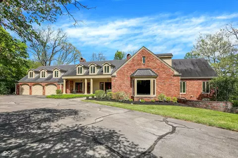 8602 Frontgate Ln, Indianapolis, IN 46256