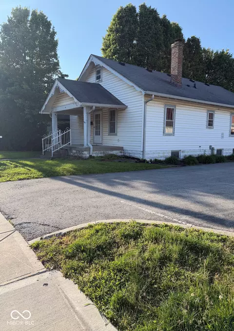 41 1st Ave SW, Carmel, IN 46032