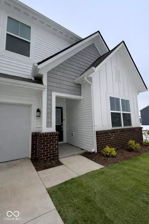 Exterior - 8690 Lester Pl, Pendleton, IN 46064 photo 2 of 2