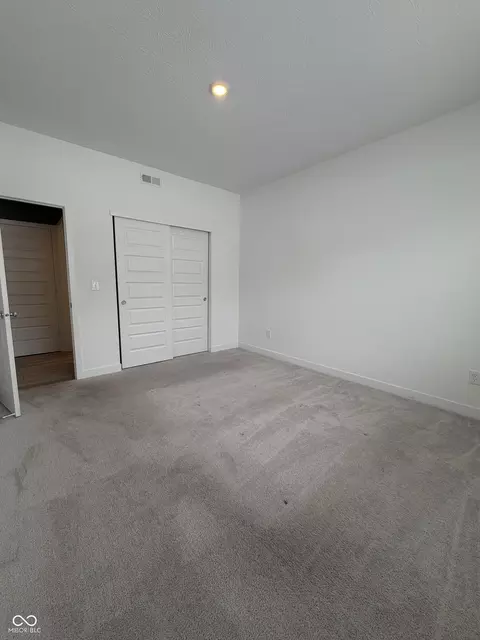 Bedroom - 8690 Lester Pl, Pendleton, IN 46064 photo 1 of 5